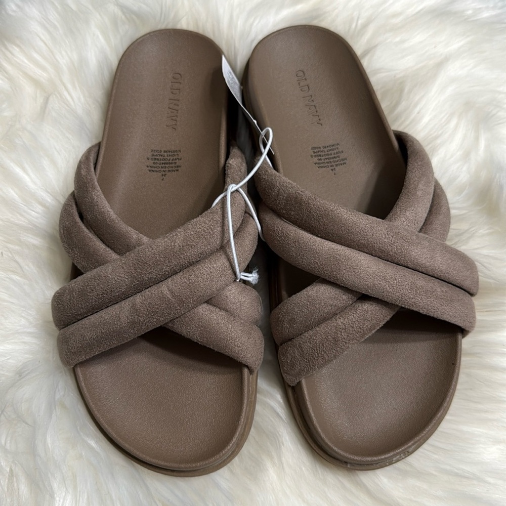 Old Navy Womens Puff Footbed Slide 7 NWT Light Taupe Heavy Comfy Soft